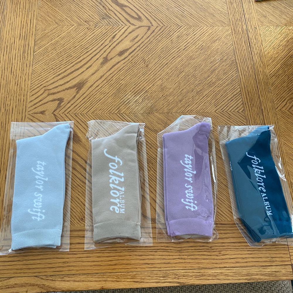 Taylor Swift- folklore sock collection (4 out 4)
